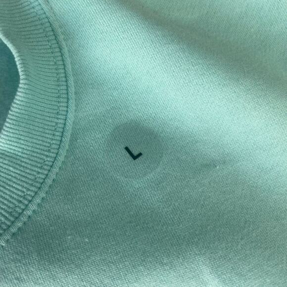 HELLO KITTY Large NWT Pink Teal Bunny Easter Pullover‎ Sweatshirt Cute Kawaii - Picture 2 of 3